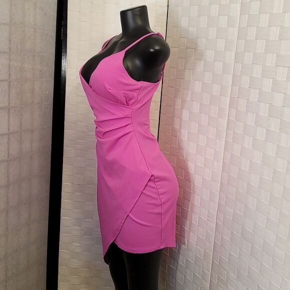 BRAN NEW DEREK HEART SPAGHETTI ASYMMETRIMINIC  WOMEN'S V-NECK MINI DRESS - Picture 9 of 15